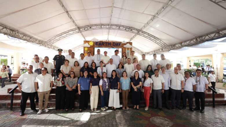 Flag Raising Ceremony — Flag Raising Ceremony | PhilTweets